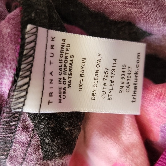 NWT Trina Turk | Pink Purple Black Print Cold Shoulder Floral Blouse Size XS - Picture 6 of 7